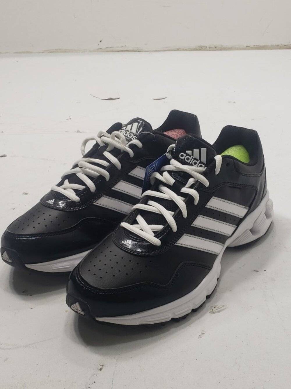 Adidas Falcon Trainer 3 Men's Size 8 Sneakers Color Black And White G67170